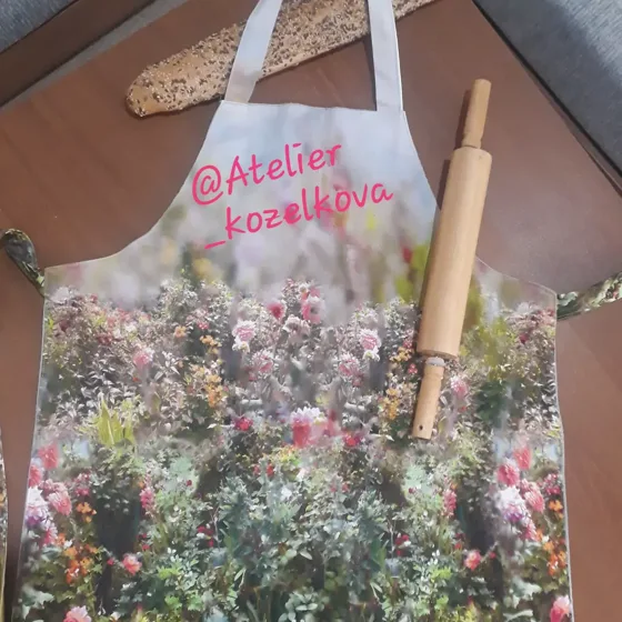 Tablier fleuri printemps, Maison fait main au Maroc