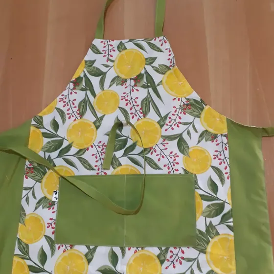 Tablier au citron, Maison fait main au Maroc