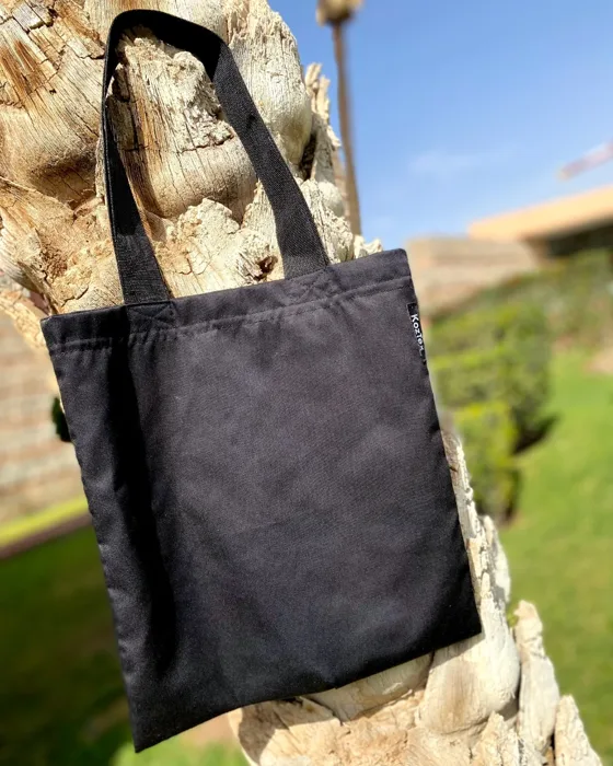 Cabas noir, Sacs fait main au Maroc