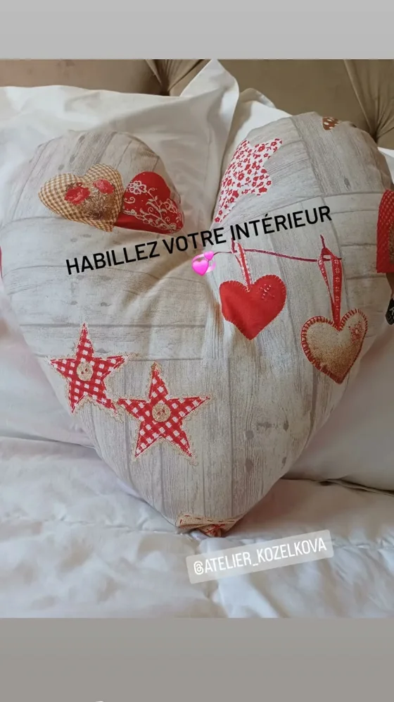 Coussin coeur appliqué, Maison fait main au Maroc