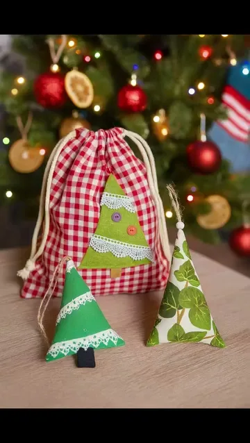 Pochette de Noël, Déco fait main au Maroc