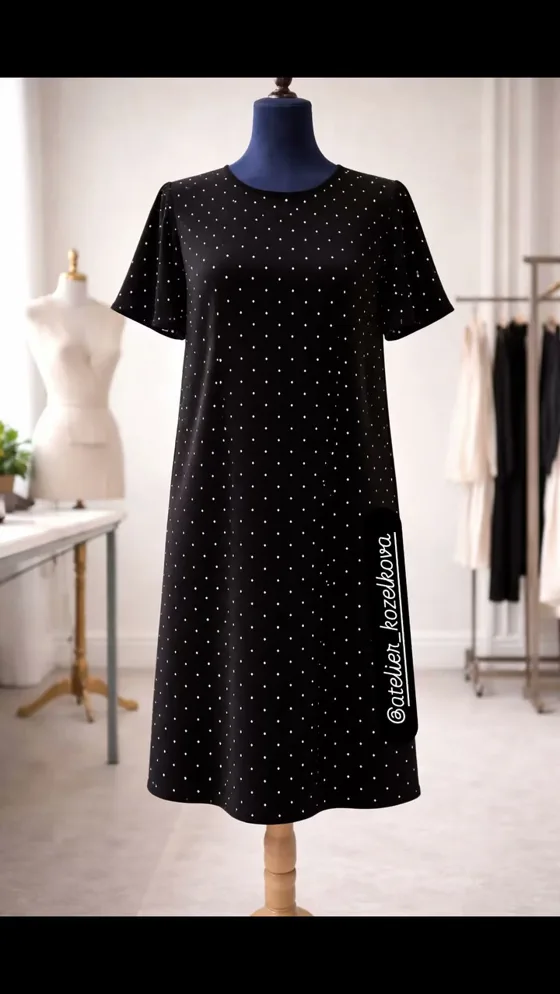 Robe à pois droite, Vêtements fait main au Maroc